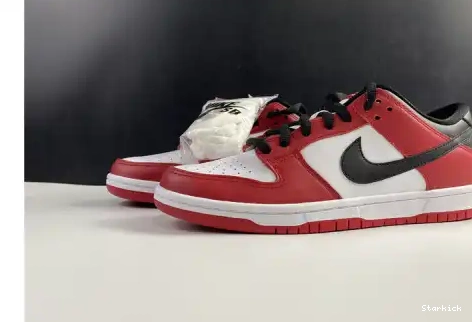 BQ6817-600 Chicago Nike SB Low J-Pack Dunk 0605